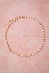 Topvintage Boutique Collection - Give Me Pearls Necklace Années 50 en Doré et Ivoire