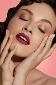 Bésame Cosmetics - Classic Colour Lipstick in Dusty Rose 5