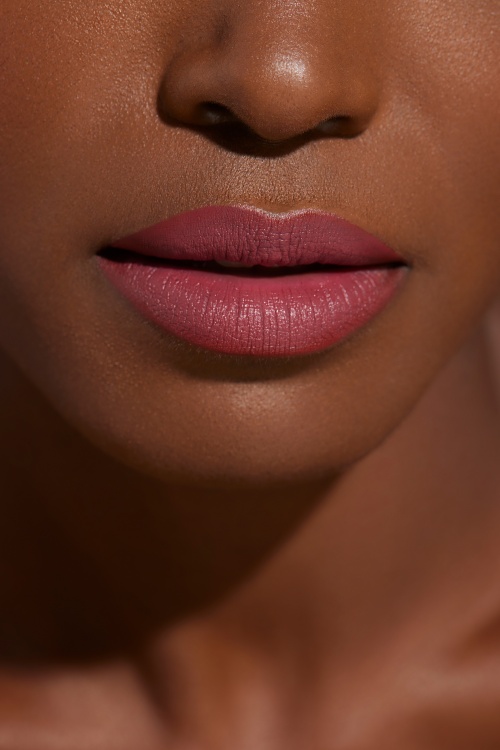 Bésame Cosmetics - Classic Colour Lipstick in Dusty Rose 6