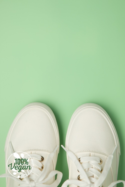 Tamaris - 50s Chloe Canvas Sneakers in Off White 2