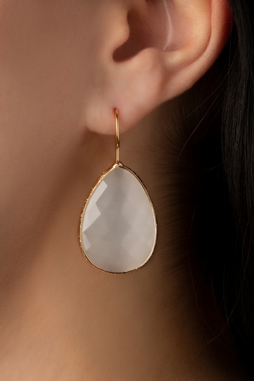 Day&Eve by Go Dutch Label - 50s Lavina Stone Drop Earrings in White