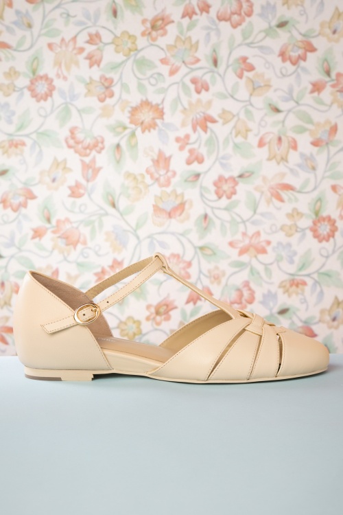 Charlie Stone - 50s Montpellier T-Strap Flats in Cream 2