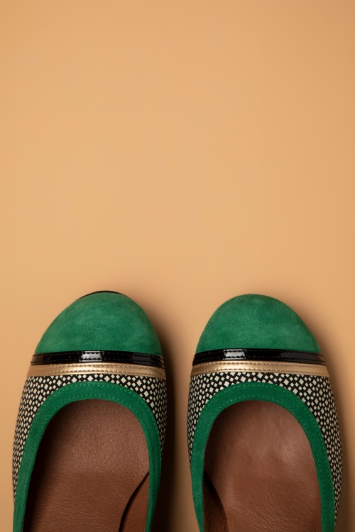 Nemonic - Tessy Suede Mary Jane Pumps in Green and Black 2