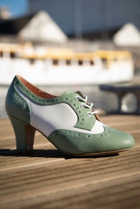 Lola Ramona ♥ Topvintage - Ava City Strolling Shoe Booties in Feltspar Green and Cream