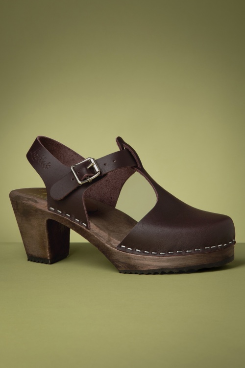 Lotta from Stockholm - Highwood T-Strap Leather Clogs in Aubergine Brown