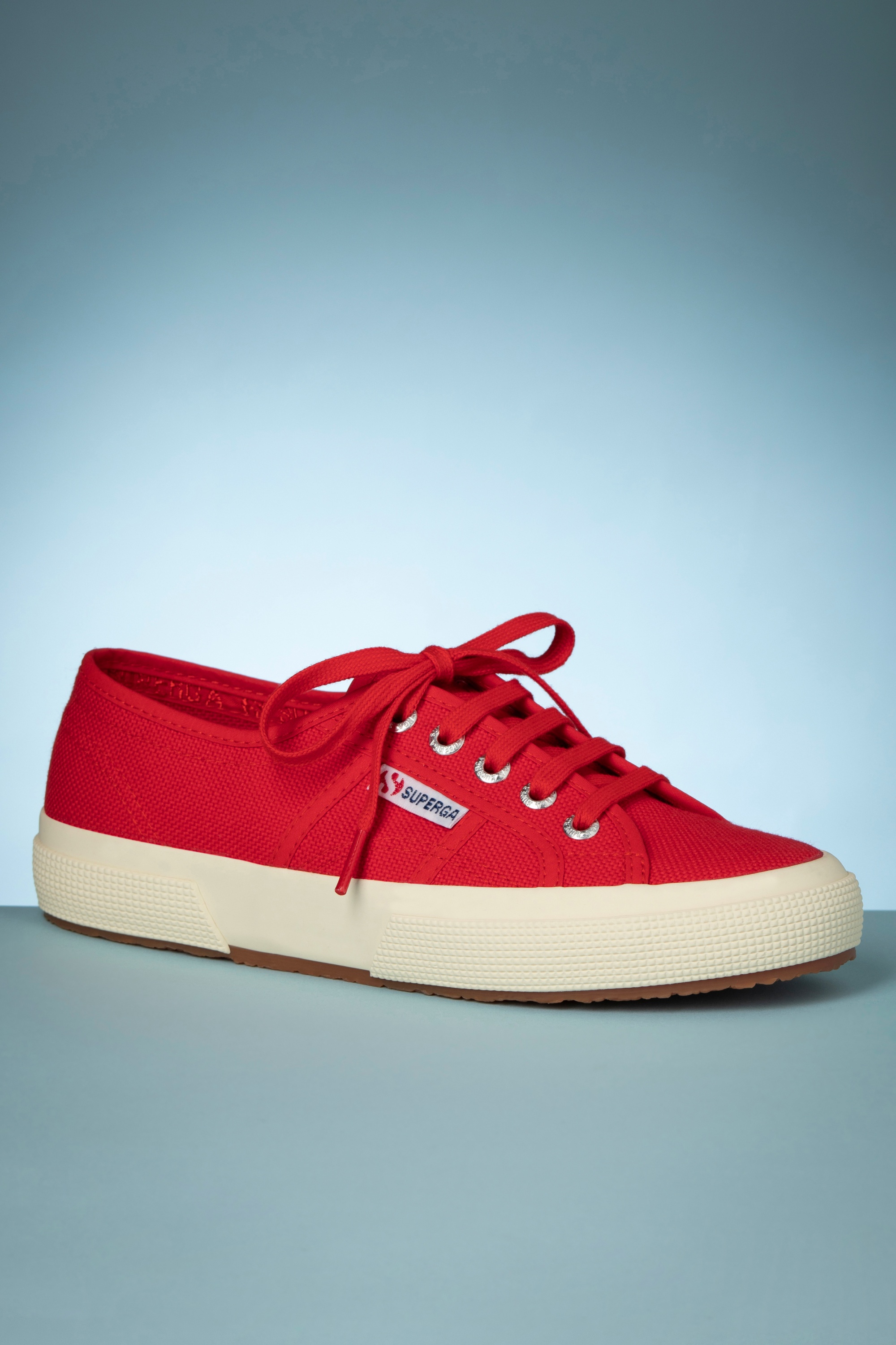 Superga Cotu Classic Sneakers in Red Shop at Topvintage