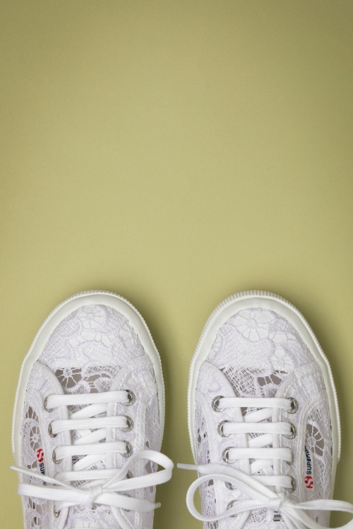 Superga - Macrame Sneakers en Blanc 2