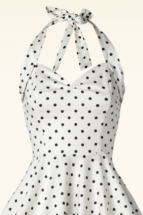 Topvintage Boutique Collection - Topvintage exclusive ~ Bettie Polkadot Swing Dress in Off White 5