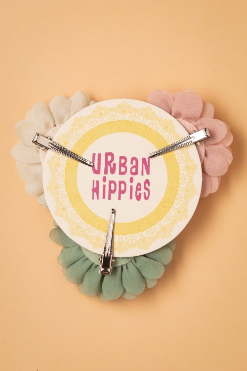 Urban Hippies - Haarbloemen set in water, ecru en roze 2