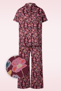 Pijama de flores de pájaros que anidan en burdeos