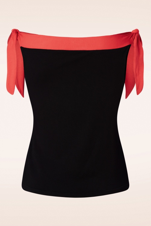 Banned Retro - Sweet Summer Top in Black and Red 2