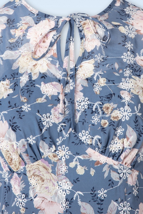 Vixen - Floral flutter flare jurk in blauw 3