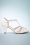 Chelsea Crew - Penelope Peeptoe Pumps Années 40 en Blanc Os 4