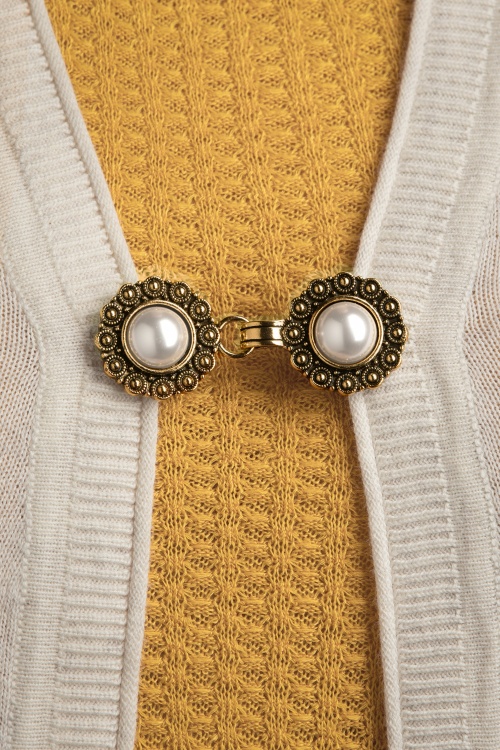 Urban Hippies - 20s Vest Clips in Gold and Pearl 2