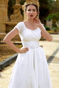 Miss Candyfloss - Honesta May Baumwoll Stickerei Swing Kleid in Weiß 2