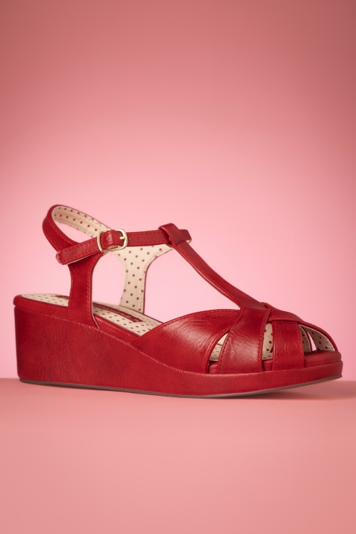 B.A.I.T. - Kira Wedge Sandals in Red 2