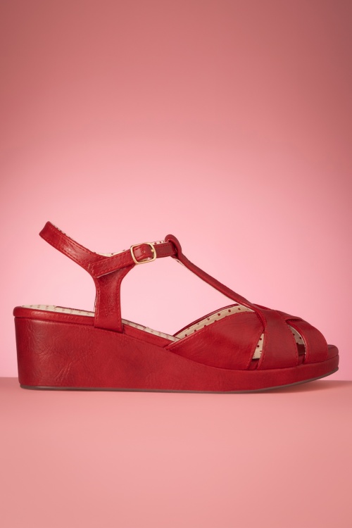 B.A.I.T. - Kira Wedge Sandals in Red 3