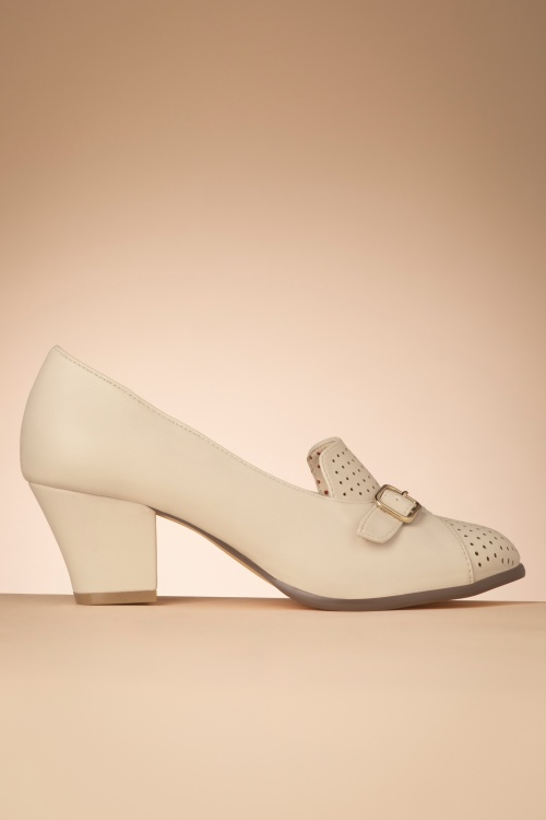 B.A.I.T. - Rayla Pumps in Off White 3
