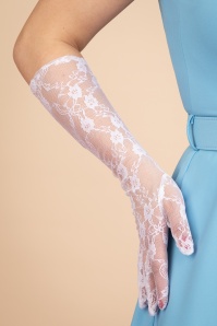 Lovely Legs - Catherine Lace Gloves in White