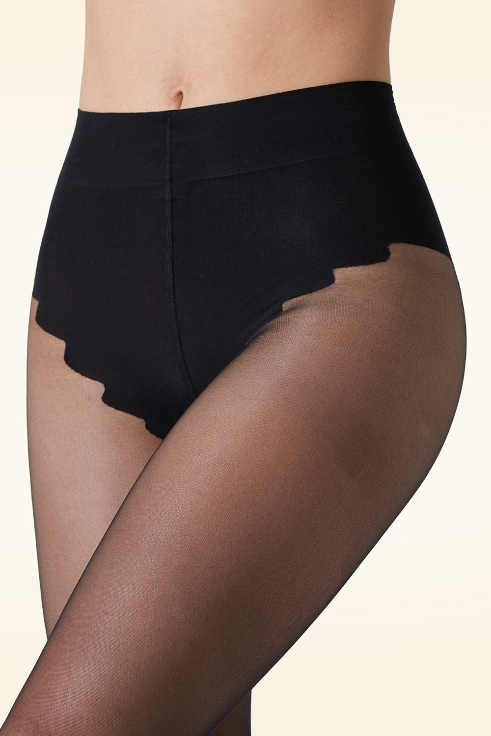 Cette - Bari Satin Finish Panty in zwart