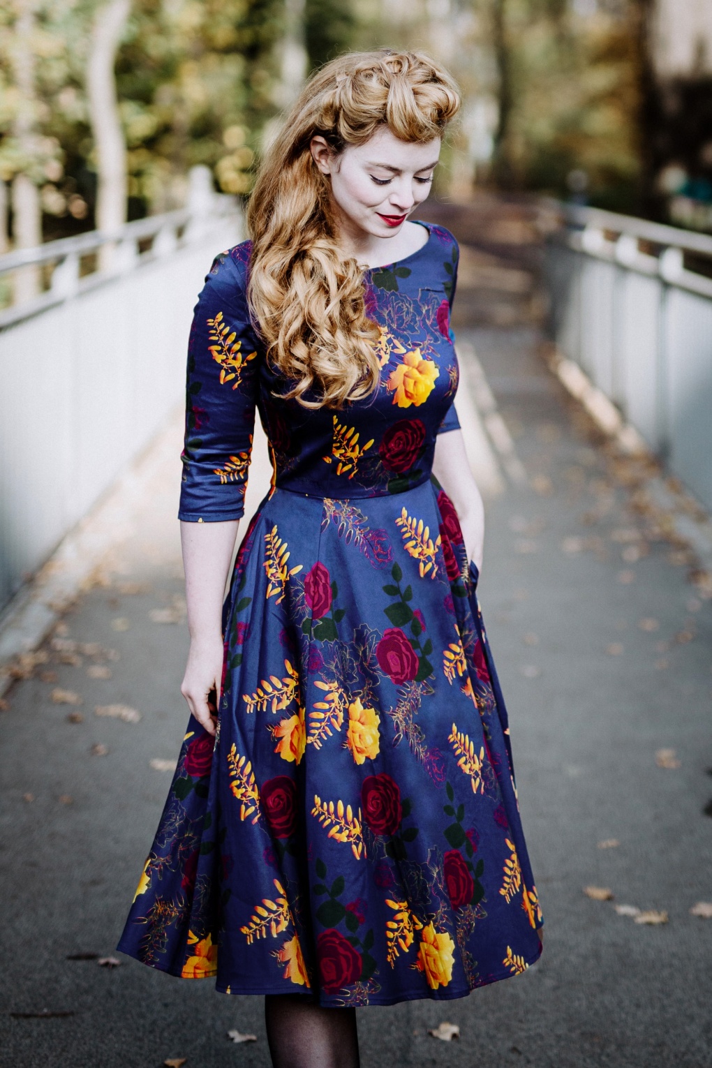 Fashion long sleeve blue floral dress