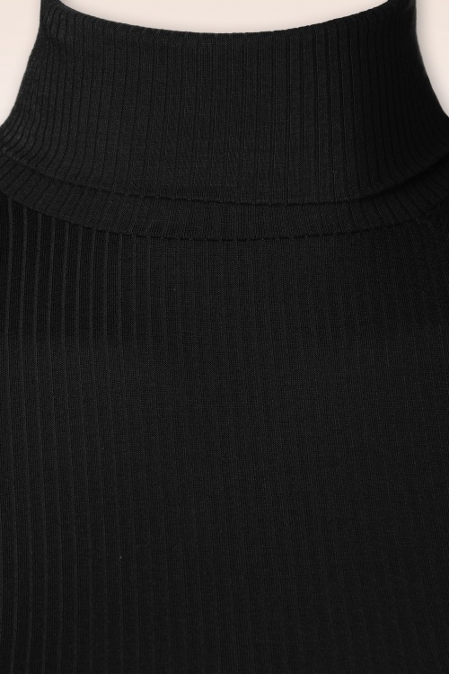 King Louie Rollneck Rib Top in Black | Shop at Topvintage