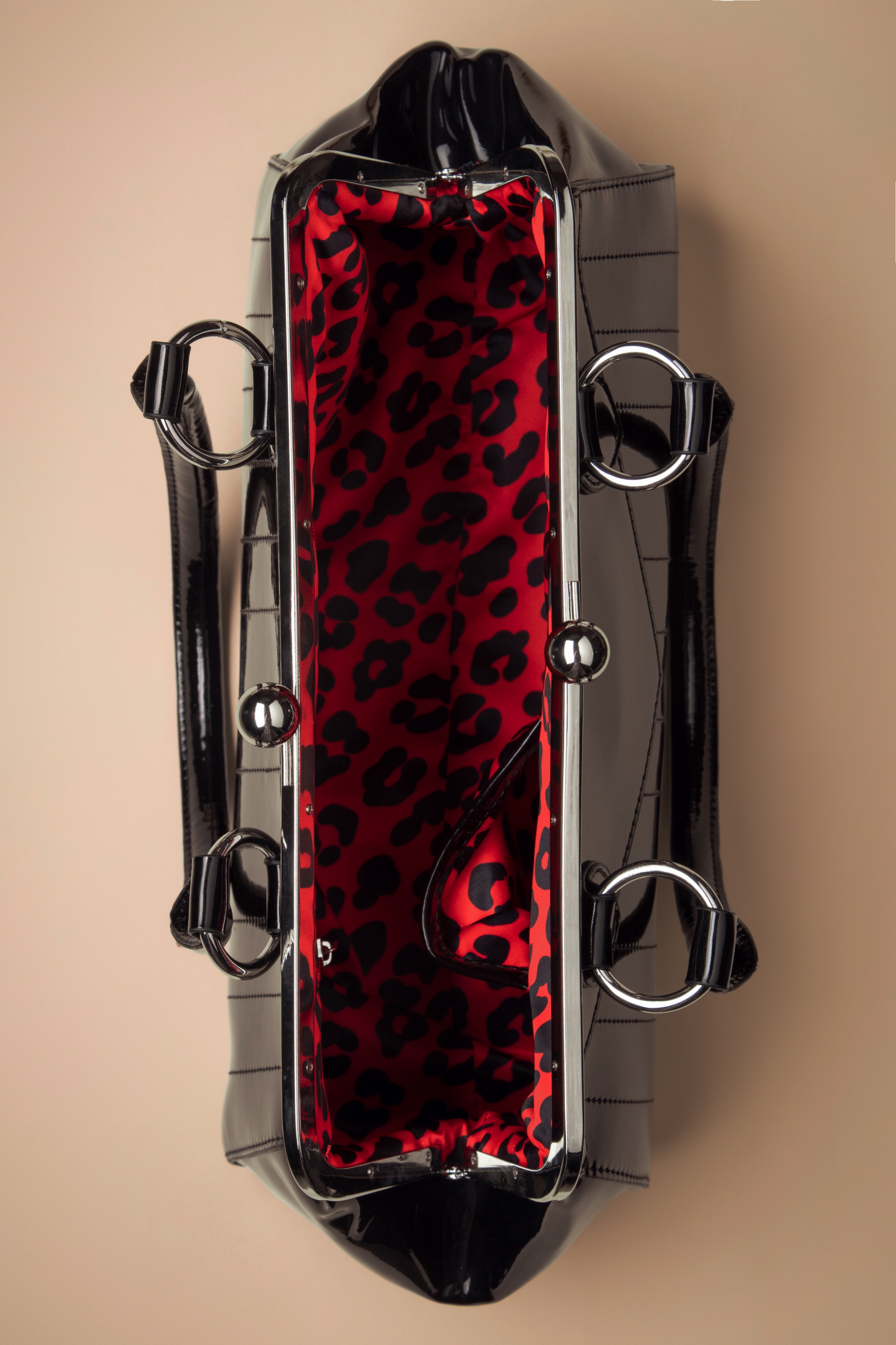 Banned Retro - Maggie May handtas in zwart 4