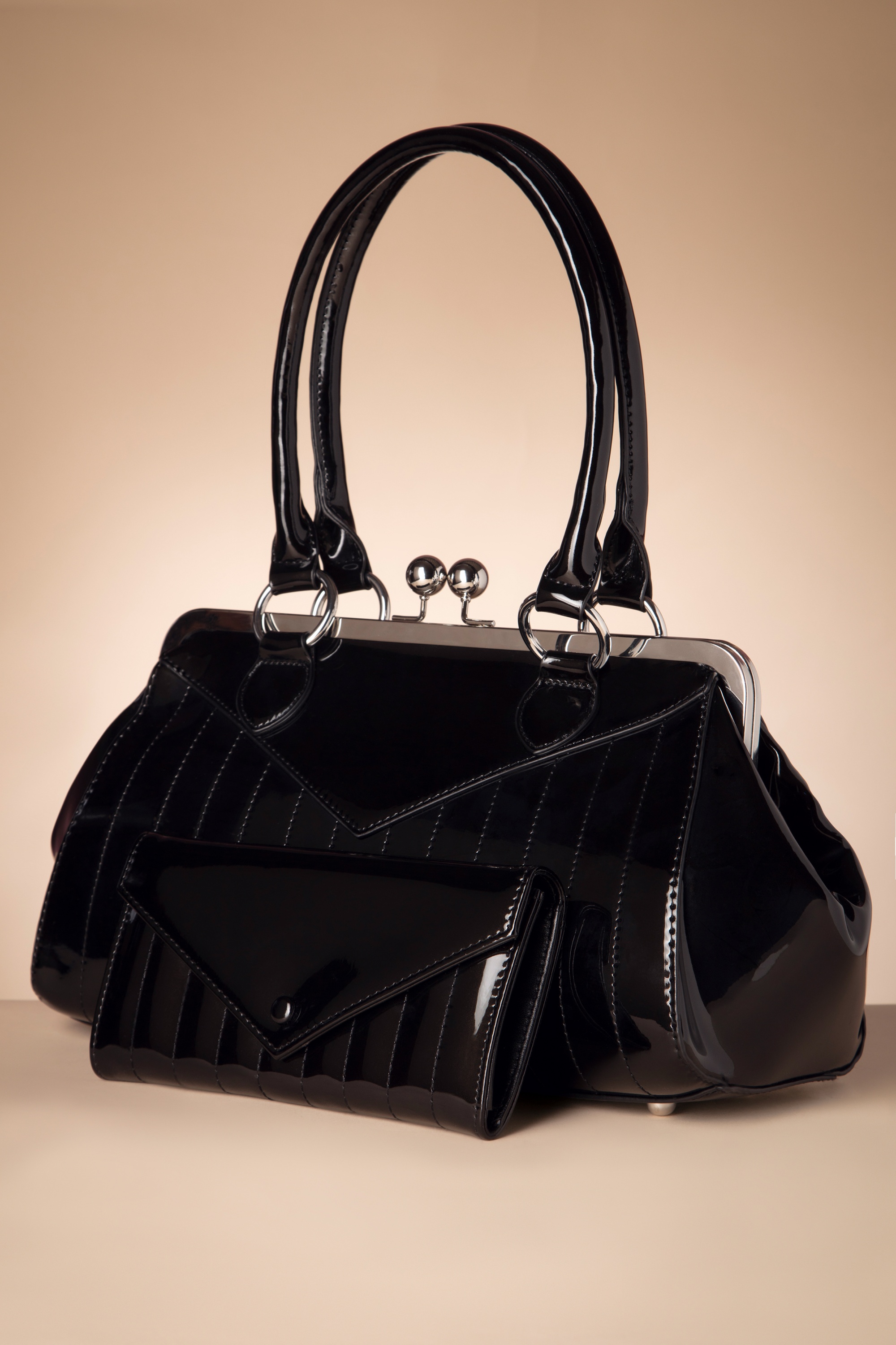 Banned Retro - Maggie May handtas in zwart 6