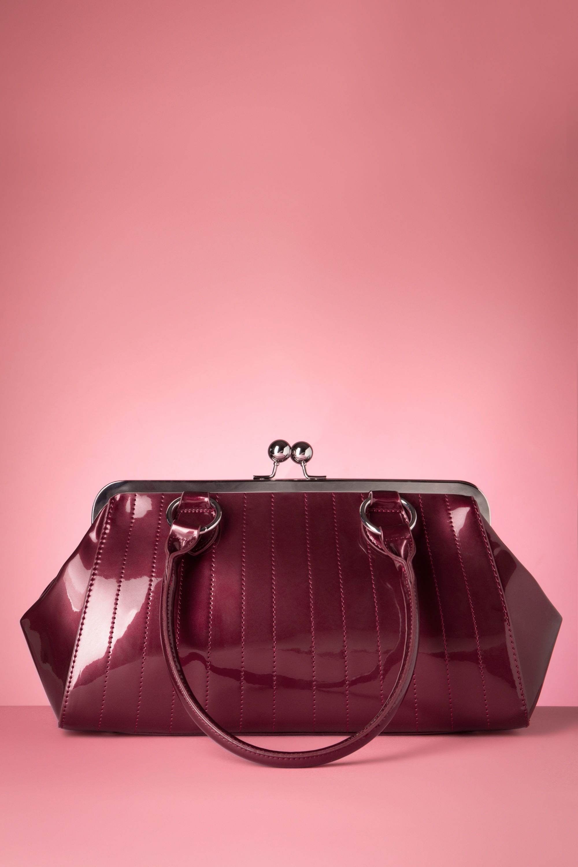 Banned Retro - Maggie May handtas in bordeauxrood 3