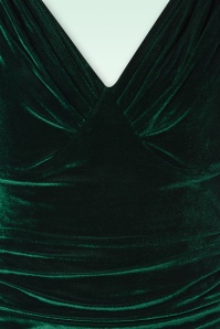 Glamour Bunny - 50s Marilyn Velvet Pencil Dress in Green 4