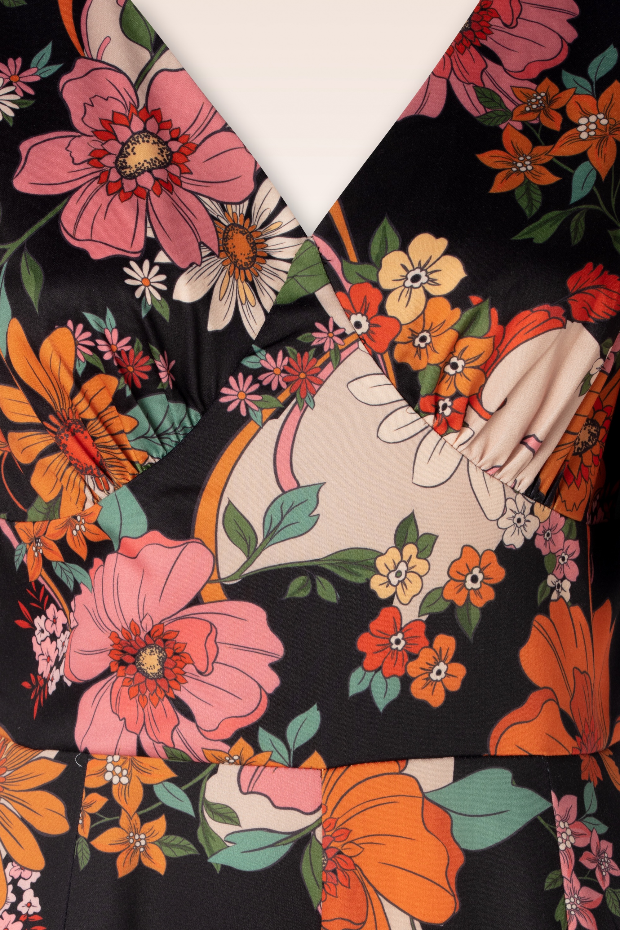 Vixen - Floral Dream jumpsuit in zwart en multi 3