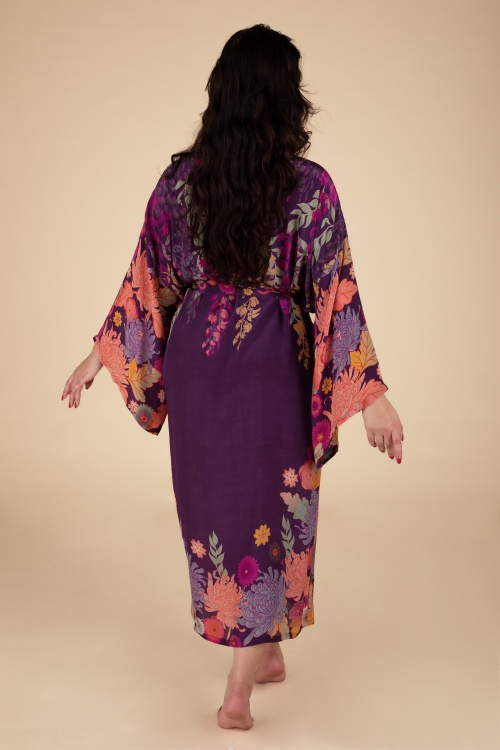 Powder - Trailing Wisteria Lux Lange Kimono Gown in Amethist Paars 3