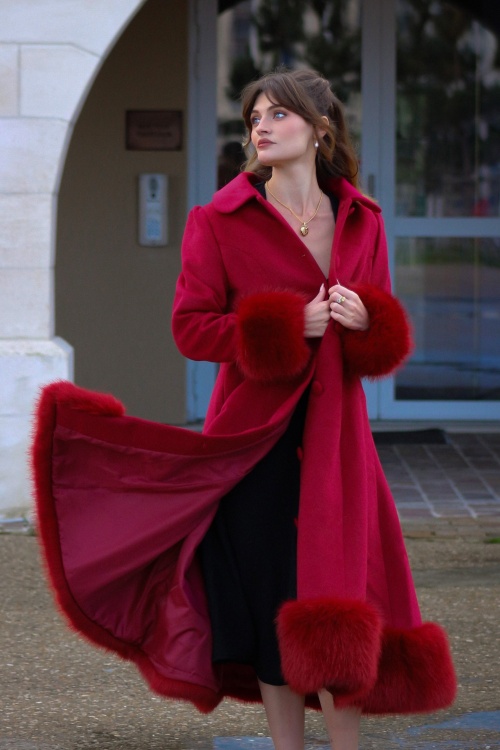Hearts & Roses - 50s Lacey Swing Coat in Bordeaux 8