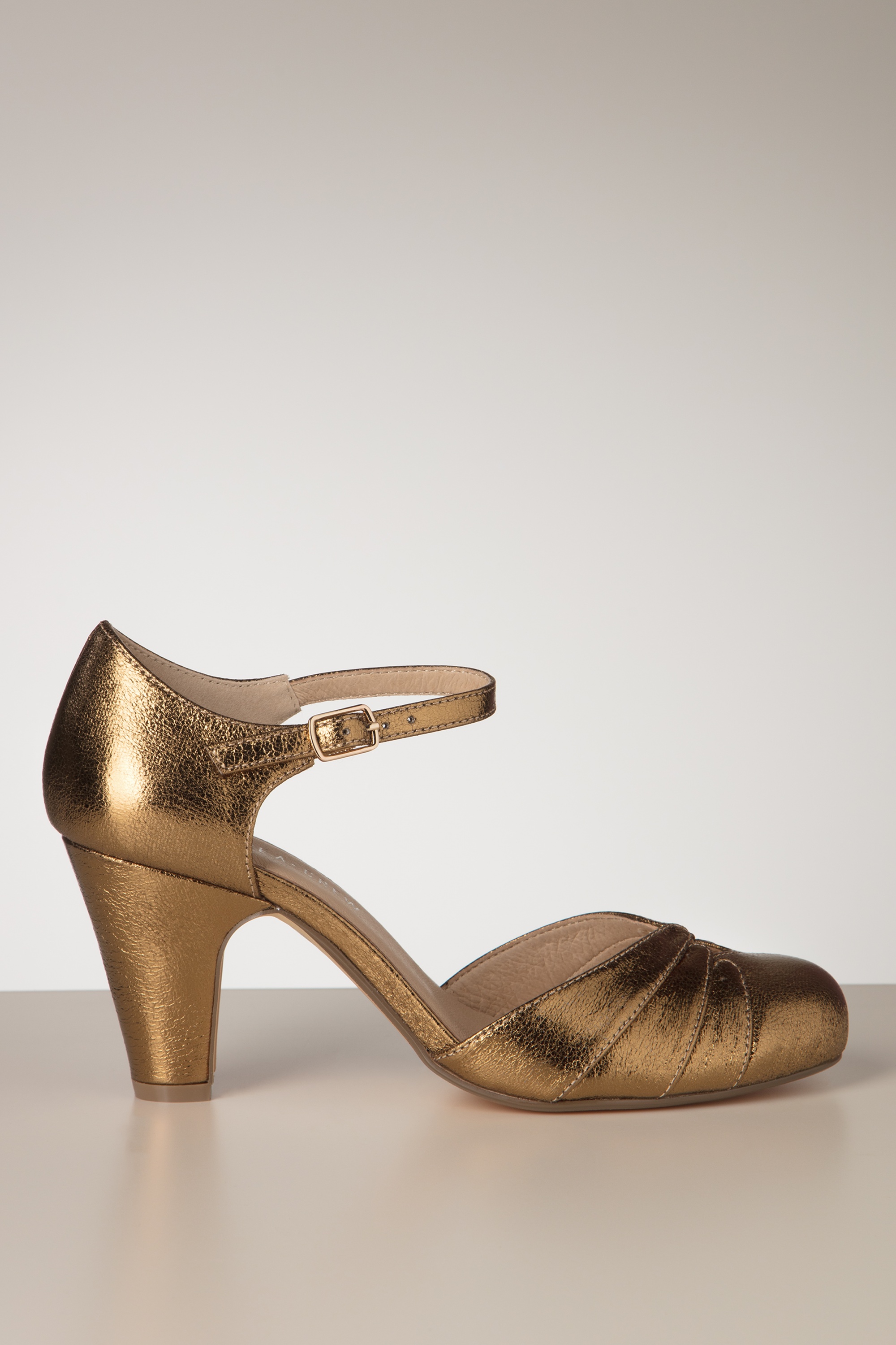 Chelsea Crew - Goldie Mary Jane pumps in brons