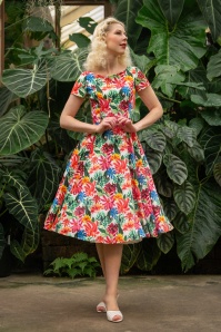 Topvintage Boutique Collection - TopVintage exclusive ~ Adriana Floral swing jurk met korte mouwen in multi