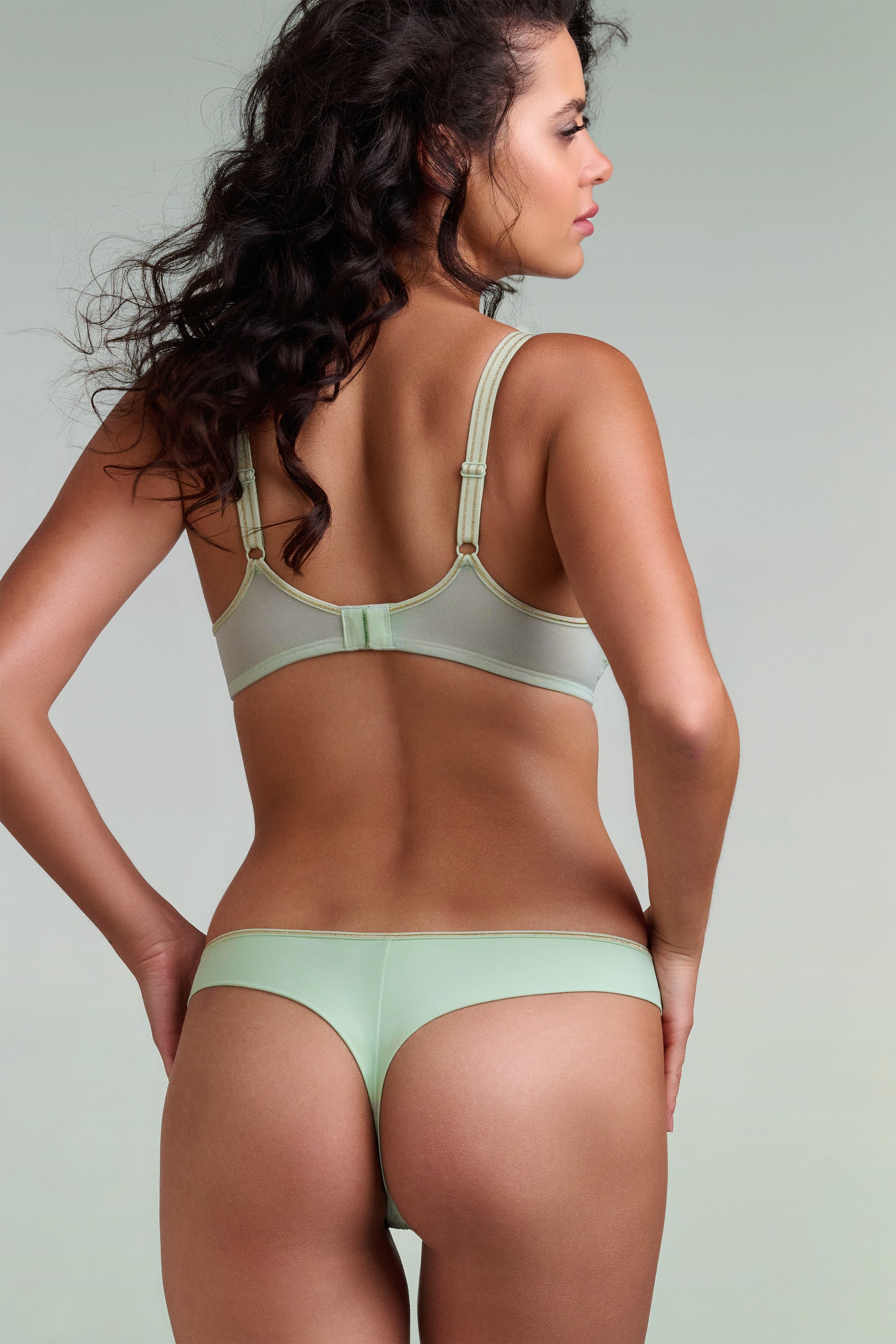 Marlies Dekkers - Lucky Clover Padded Balcony BH in mintgroen en goud 3