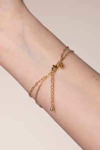 Day&Eve by Go Dutch Label - Seashell Bracelet in Gold and Coral 2