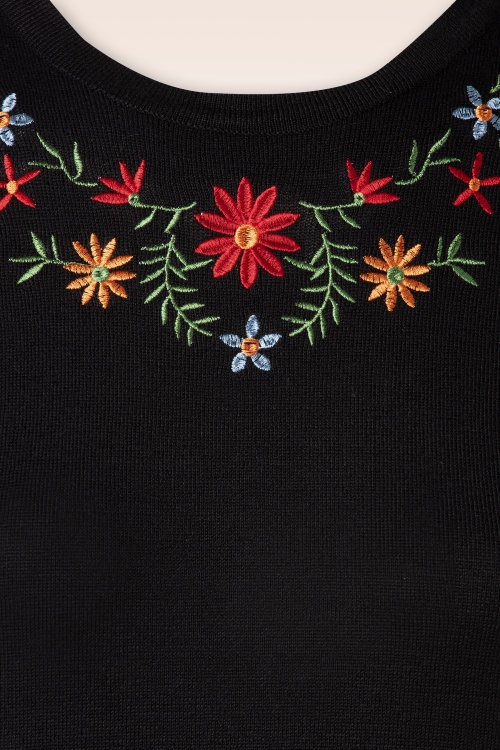 Mak Sweater - 50s Julie Floral Top in Black 3
