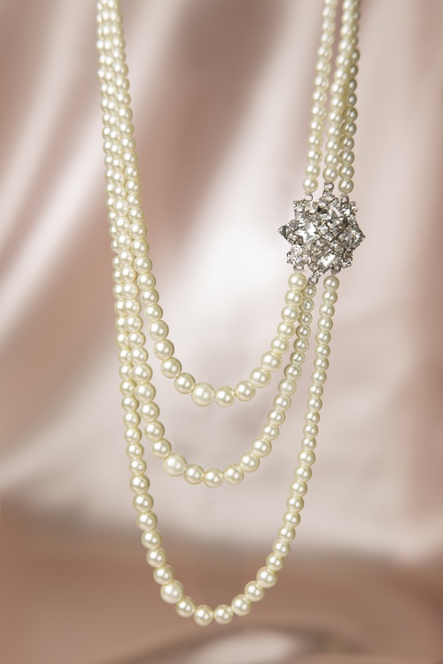 Lovely - 20s Paris Pearls Crystal Necklace  2