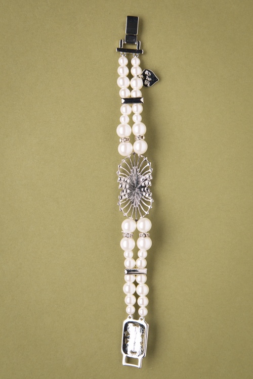 Lovely - 20s Deco Pearl Bracelet in Ivory 4