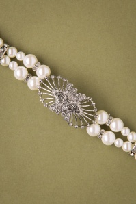 Lovely - 20s Deco Pearl Bracelet in Ivory 2