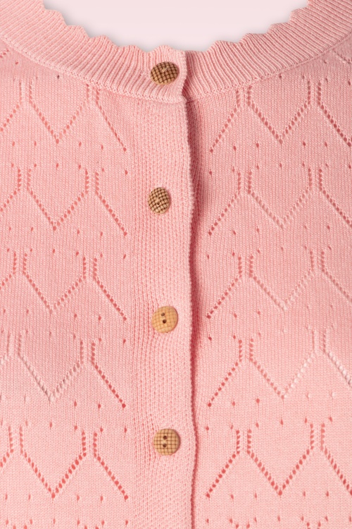 Banned Retro - Summer Scallop Cardigan in Pink 3