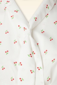 Banned Retro - Cherry Amour Blouse in White 3