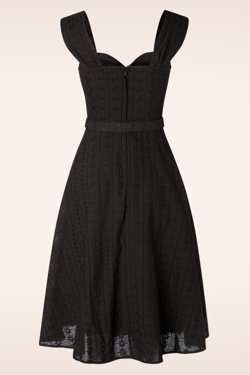 Vixen - Embroidery Summer flare jurk in zwart 2