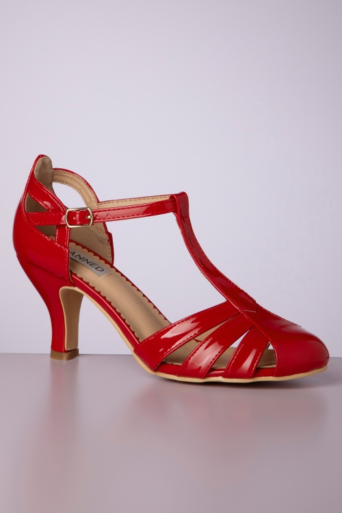 Banned Retro - Dance Me To The Stars Pumps in Red 3