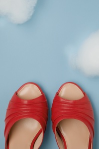Lola Ramona ♥ Topvintage - Ava Solemate Slip on Mules in Red 4