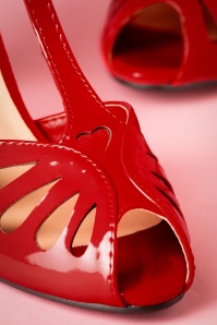 Banned Retro - Secret Love Sandals Années 40 en Rouge Vif 5