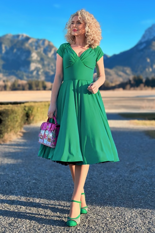 Glamour Bunny - The Marilyn swing jurk in seafoam groen 3