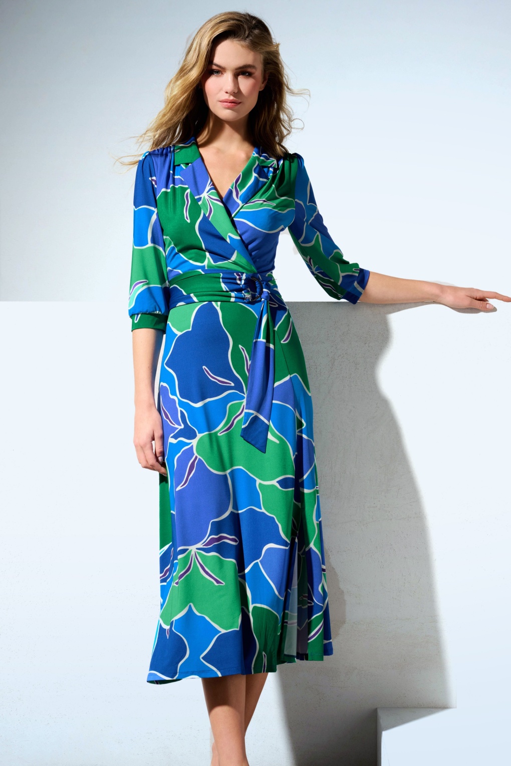 KDesign Vera Crossover Maxi Dress in Blue and Green Shop at Topvintage