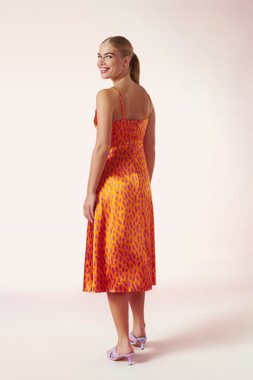 Minueto - Bella midi jurk in oranje 4